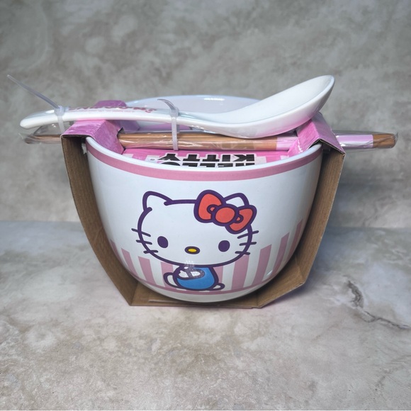Hello Kitty Ceramic Bowl w/ Chopsticks & Spoon - Picture 1 of 6